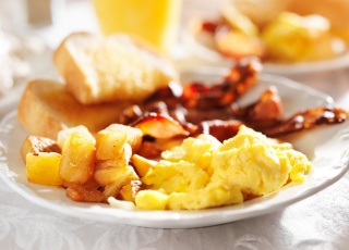 images/breakfast-eggs.jpg